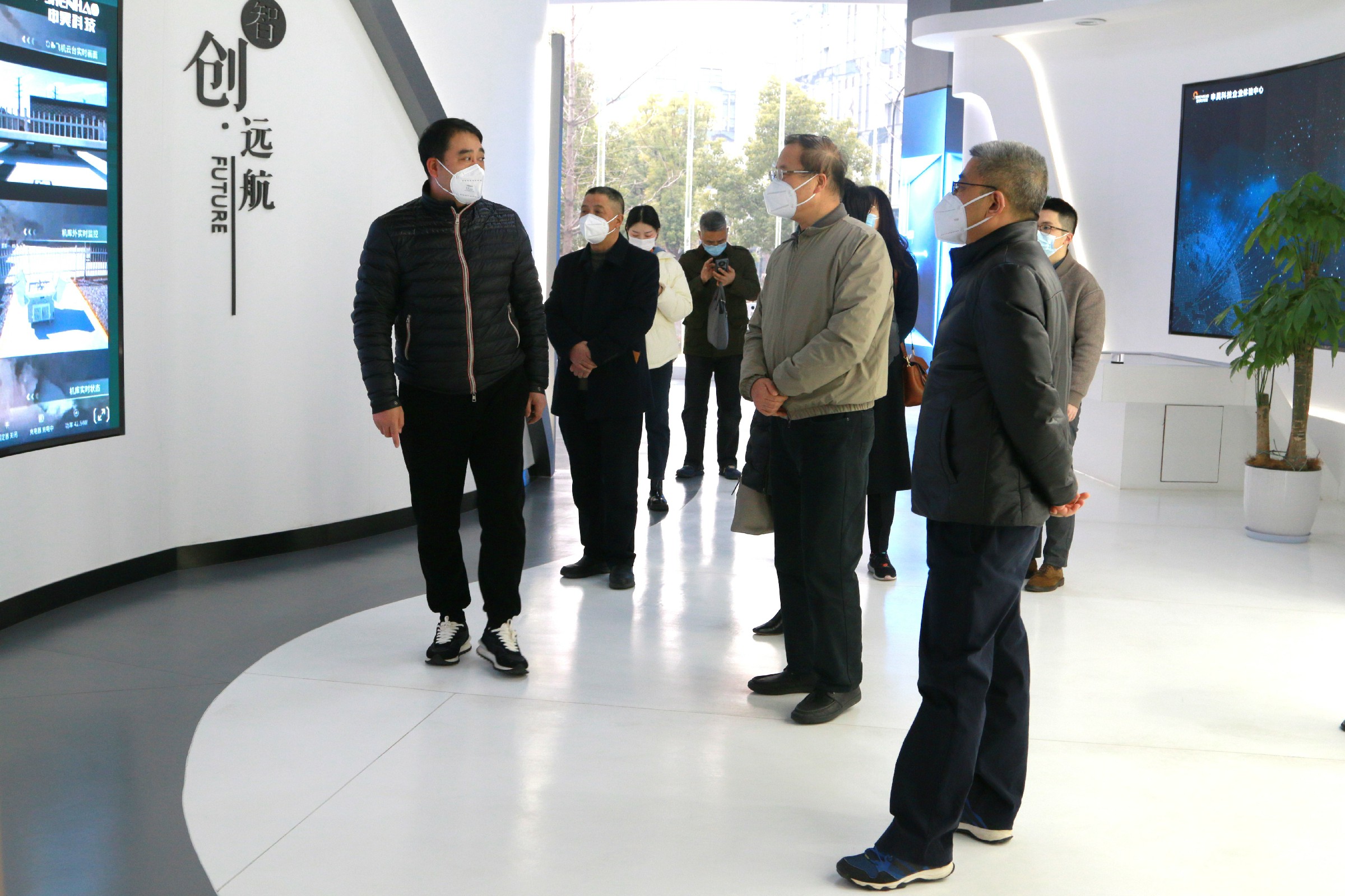 ��8ͷ�����(�й���½)-�ٷ���վ