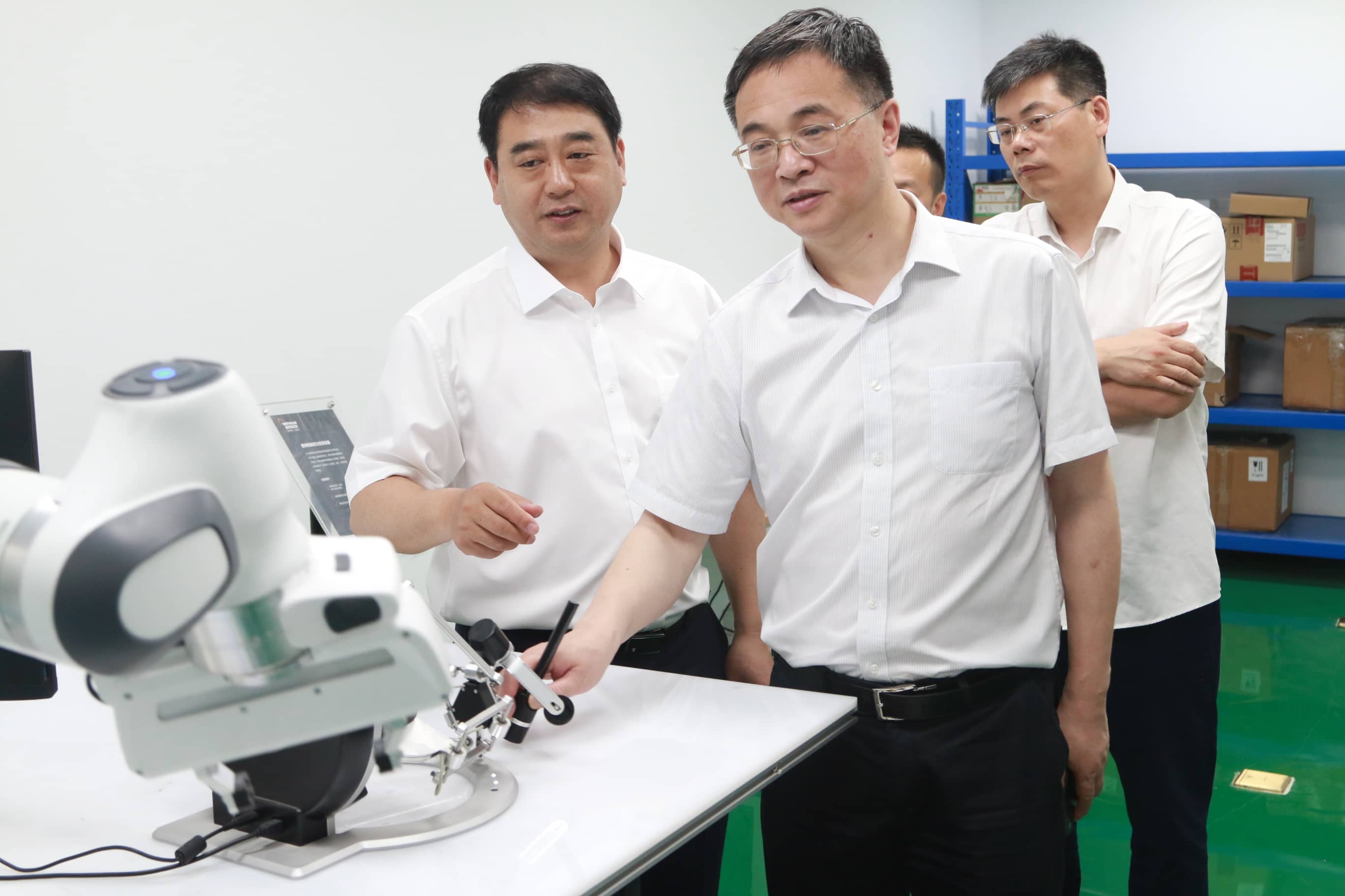 ��8ͷ�����(�й���½)-�ٷ���վ