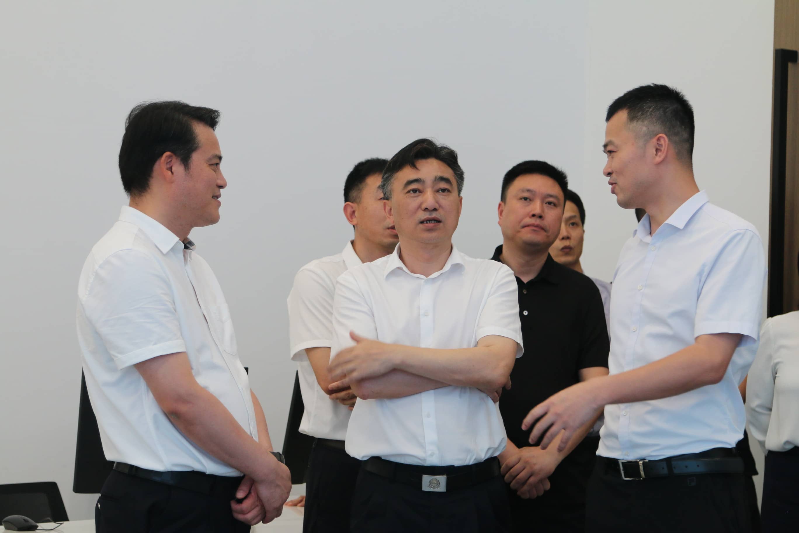 ��8ͷ�����(�й���½)-�ٷ���վ