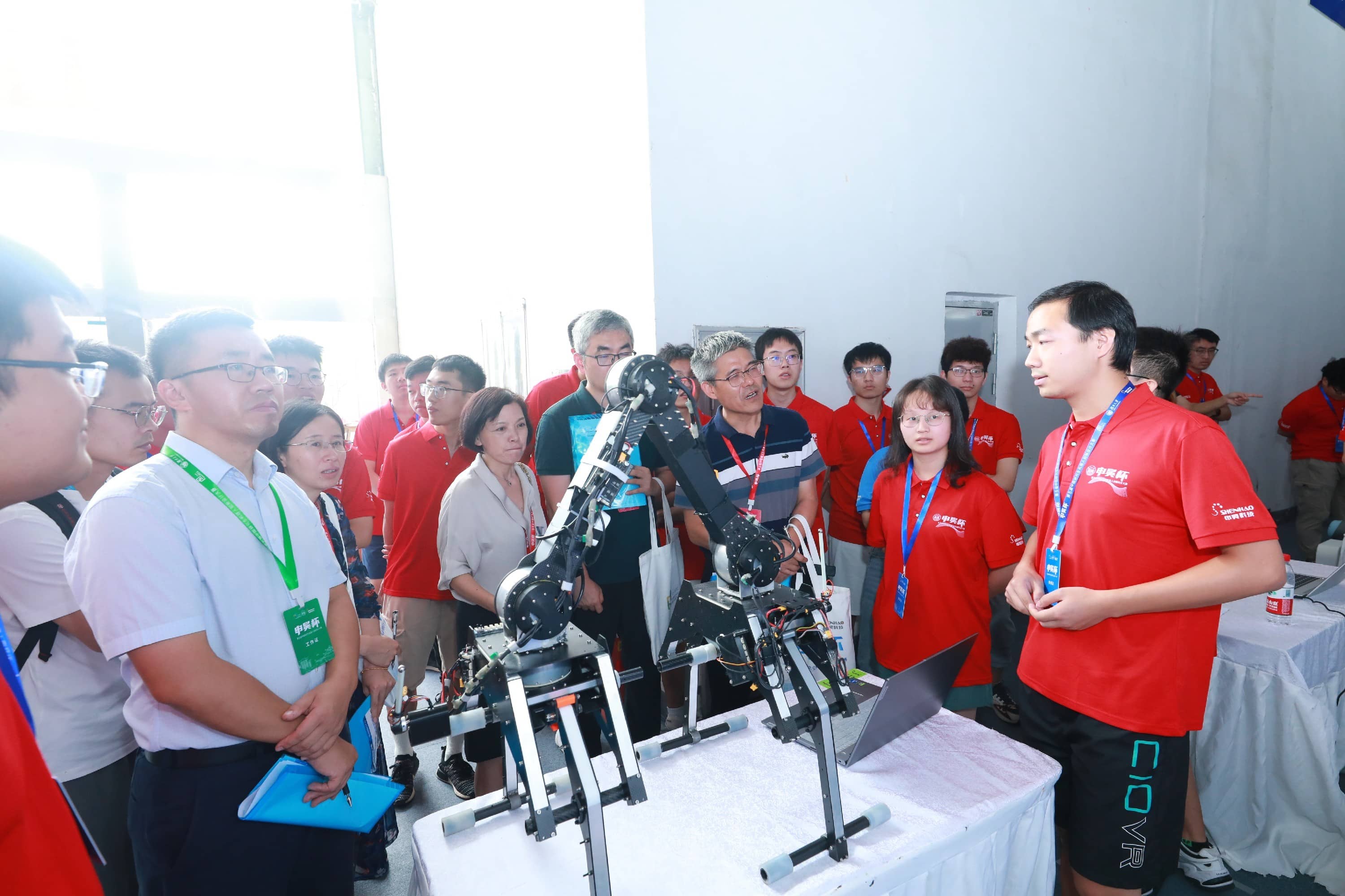 ��8ͷ�����(�й���½)-�ٷ���վ