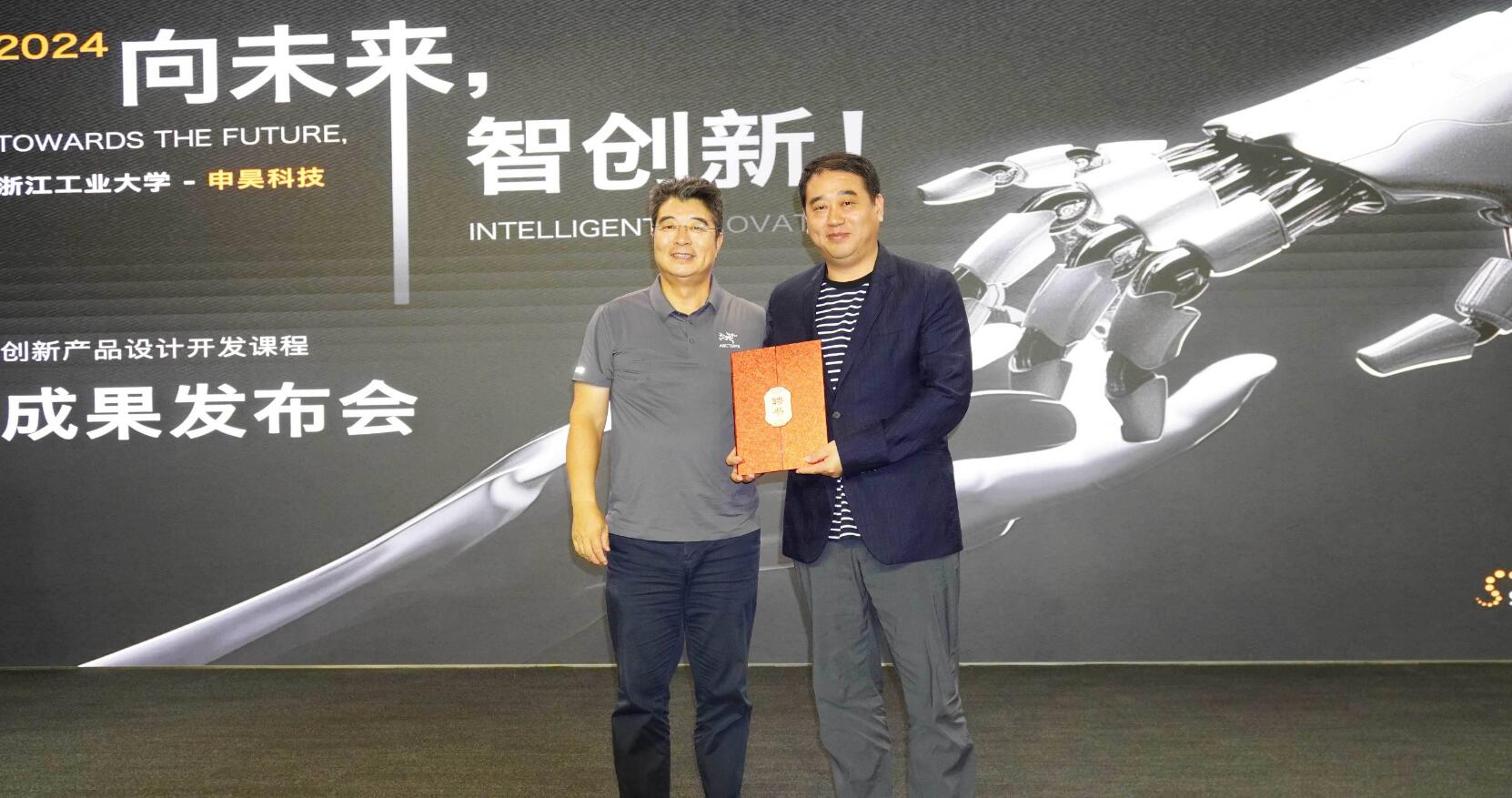 Áú8Í·ºÅÍæ¼Ò(Öйú´ó½)-¹Ù·½ÍøÕ¾