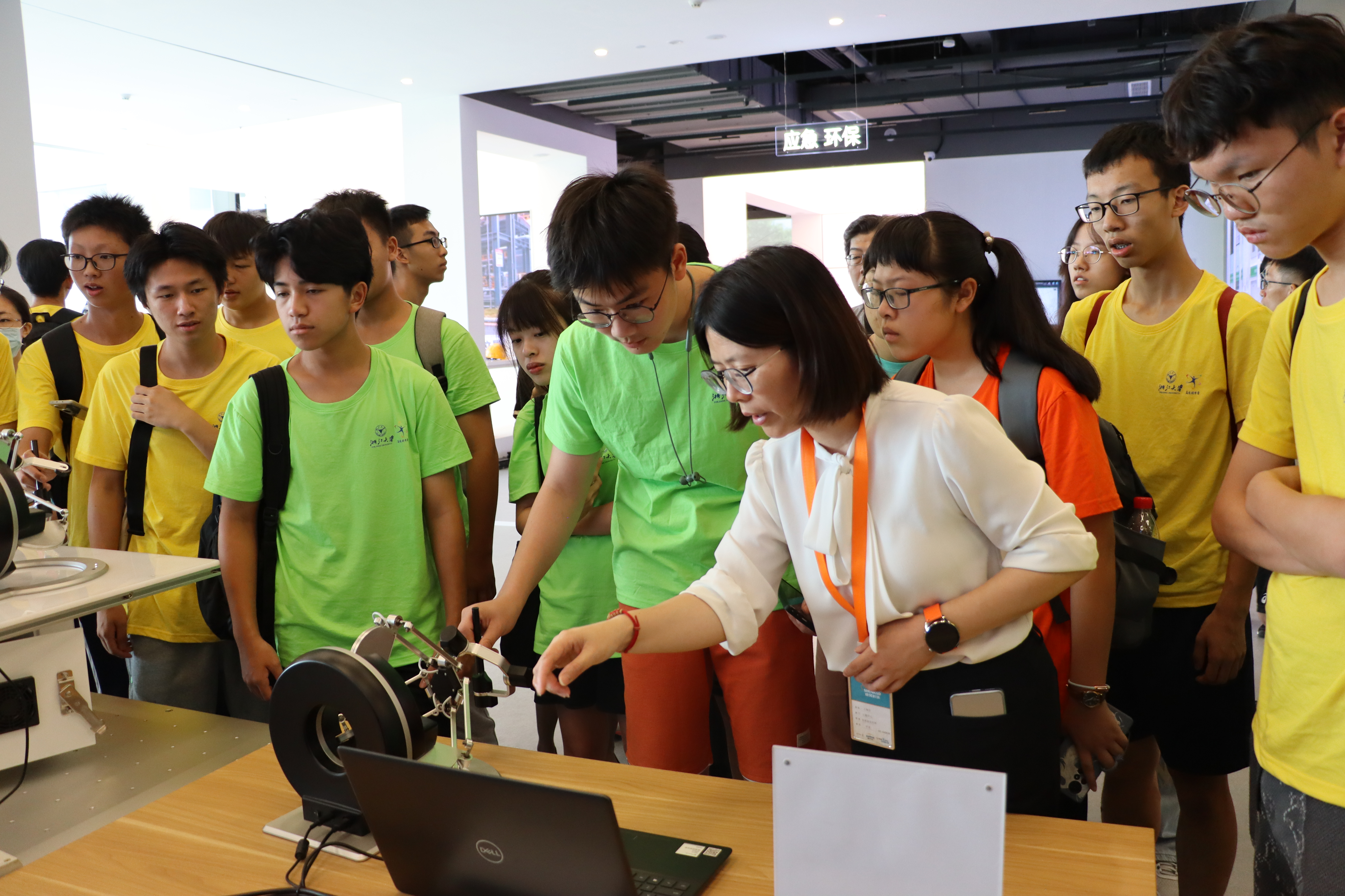 Áú8Í·ºÅÍæ¼Ò(Öйú´ó½)-¹Ù·½ÍøÕ¾