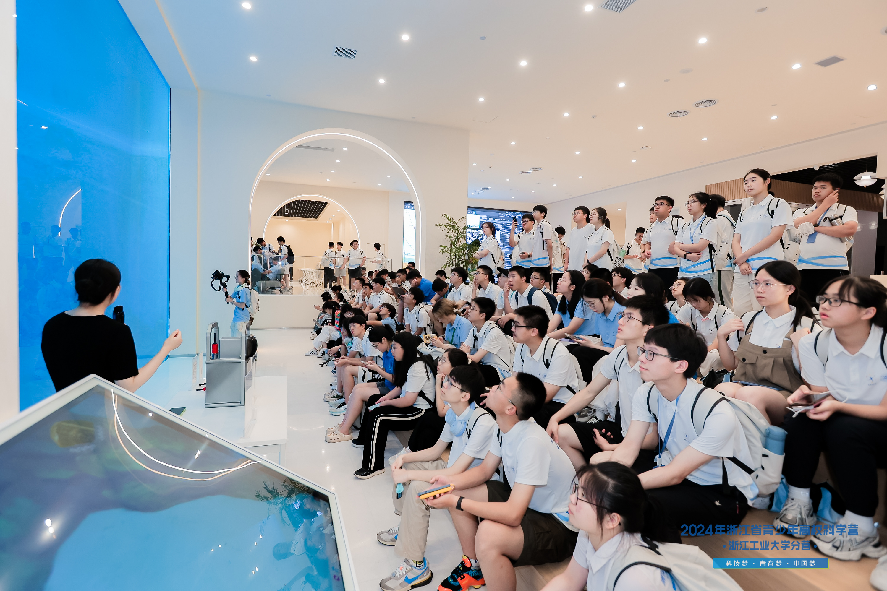 ��8ͷ�����(�й���½)-�ٷ���վ